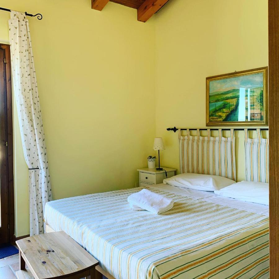 Casale Terre Rosse Bed and breakfast *