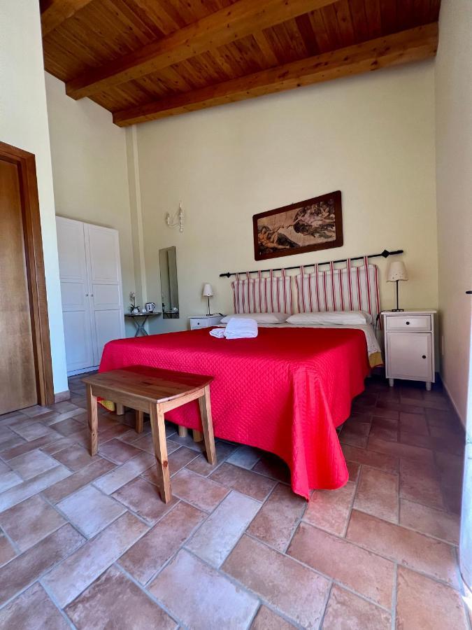 Bed and breakfast Casale Terre Rosse