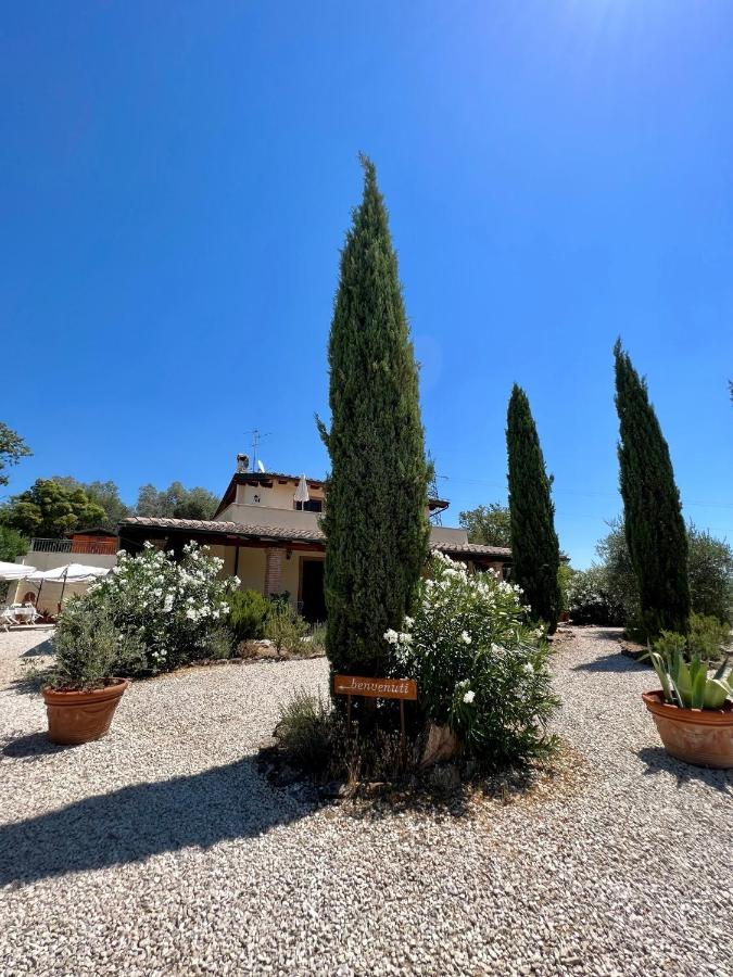 Couette-café Casale Terre Rosse *