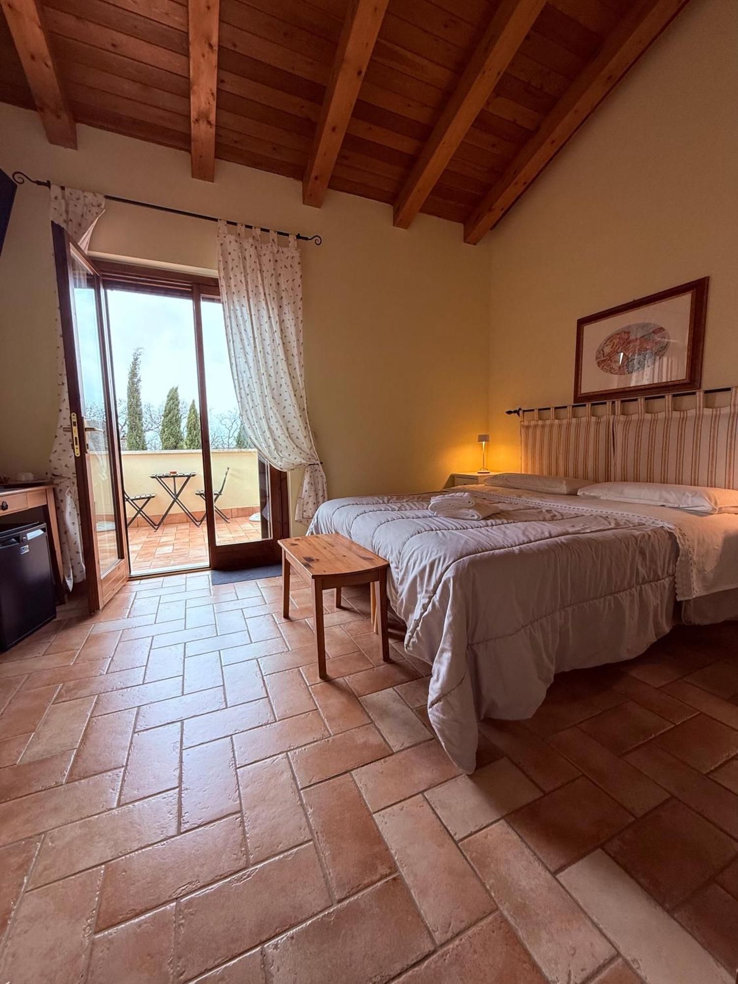 Casale Terre Rosse Bed and breakfast *